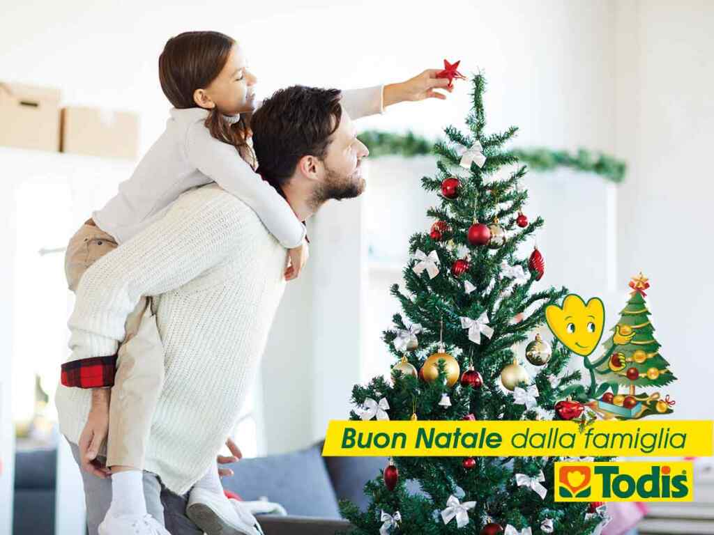 Buon Natale a tutti voi dalla famiglia Todis