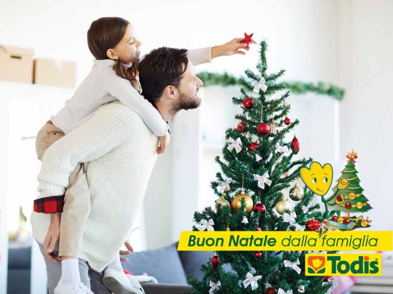 Buon Natale a tutti voi dalla famiglia Todis