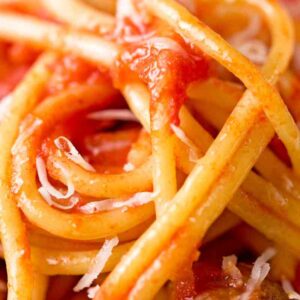 pasta all'amatriciana