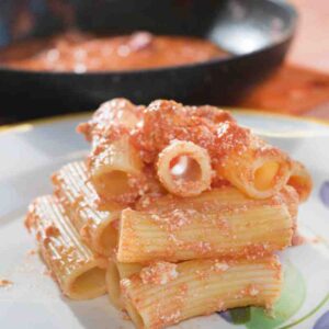 pasta pomodoro e ricotta