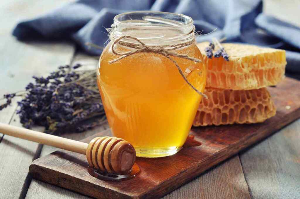 proprietà benefiche del miele