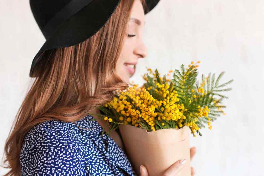 regalare la mimosa per la festa della donna