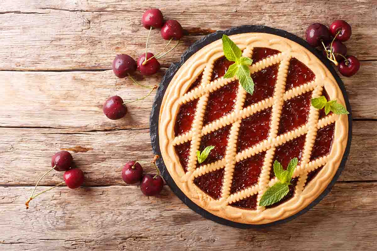 crostata ricotta e visciole
