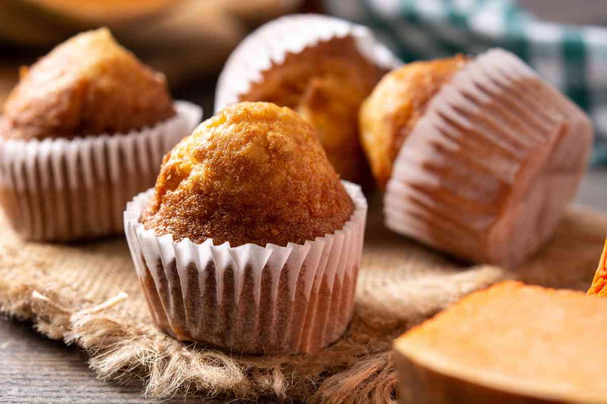 muffin autunnali con noci e miele